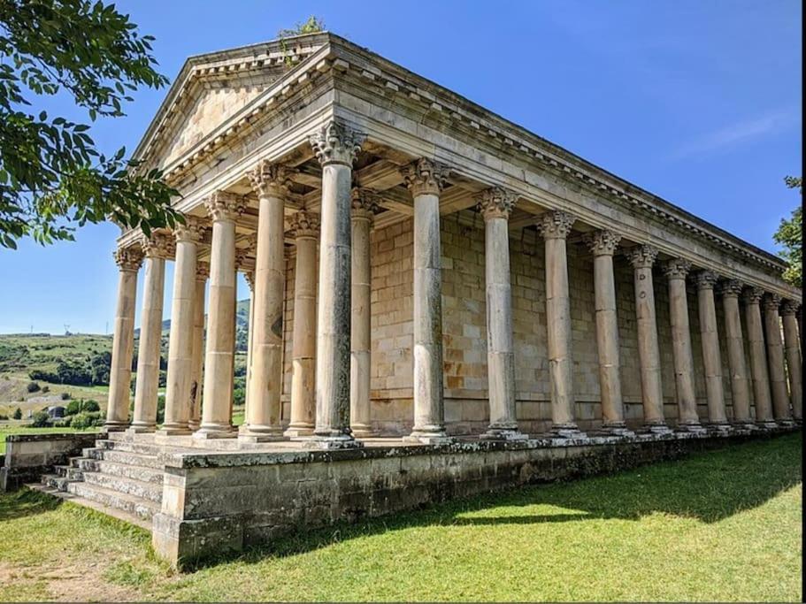 La Casa Del Rio. Villa La Serna  Екстериор снимка